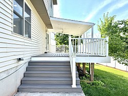 Back Right Deck